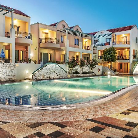 קאטו דרטסו Lotus Hotel Apartments מראה חיצוני תמונה