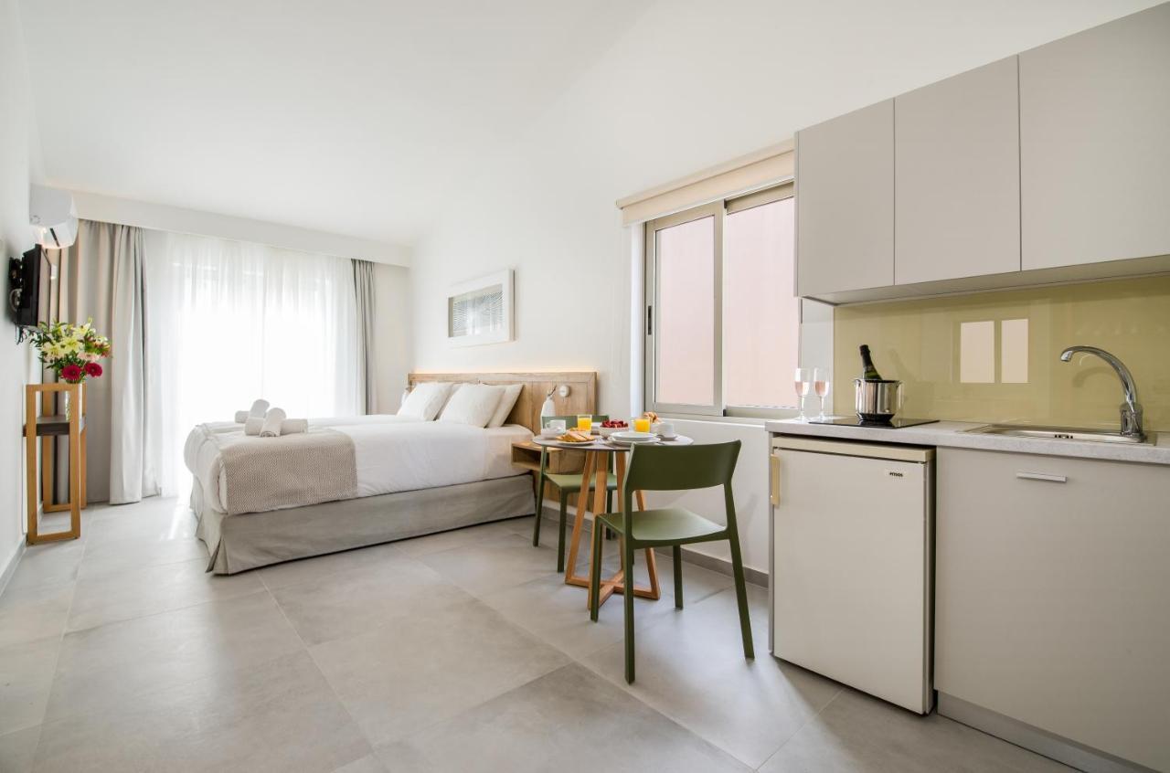 קאטו דרטסו Lotus Hotel Apartments מראה חיצוני תמונה