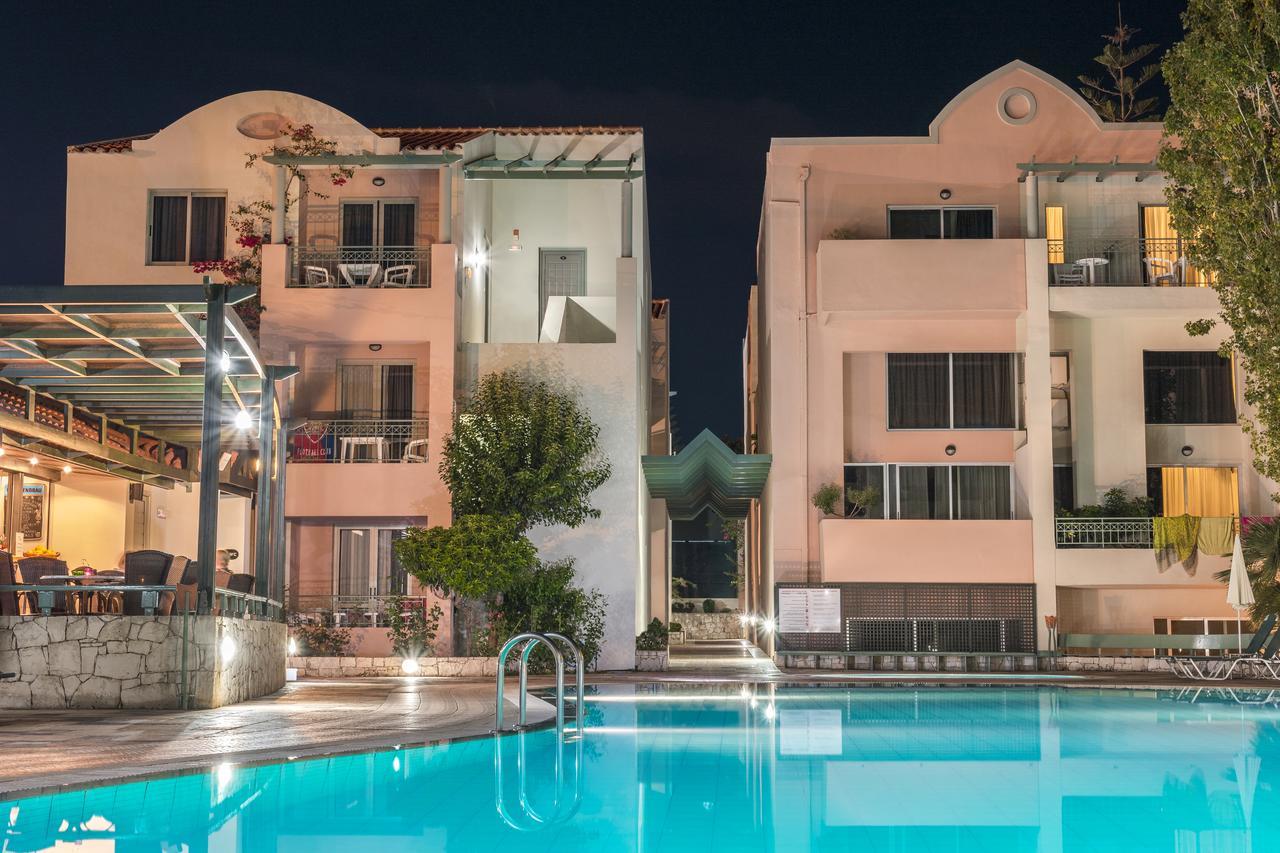 קאטו דרטסו Lotus Hotel Apartments מראה חיצוני תמונה