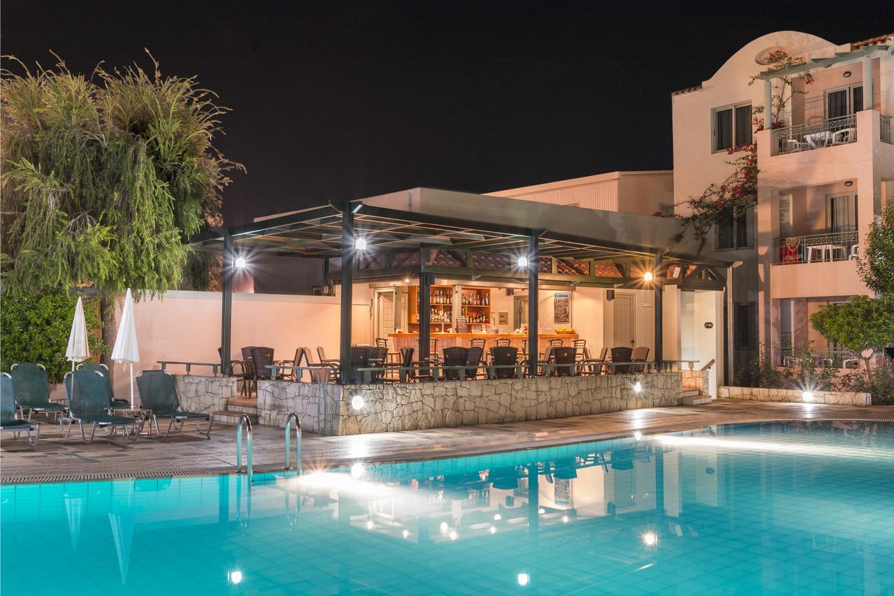 קאטו דרטסו Lotus Hotel Apartments מראה חיצוני תמונה