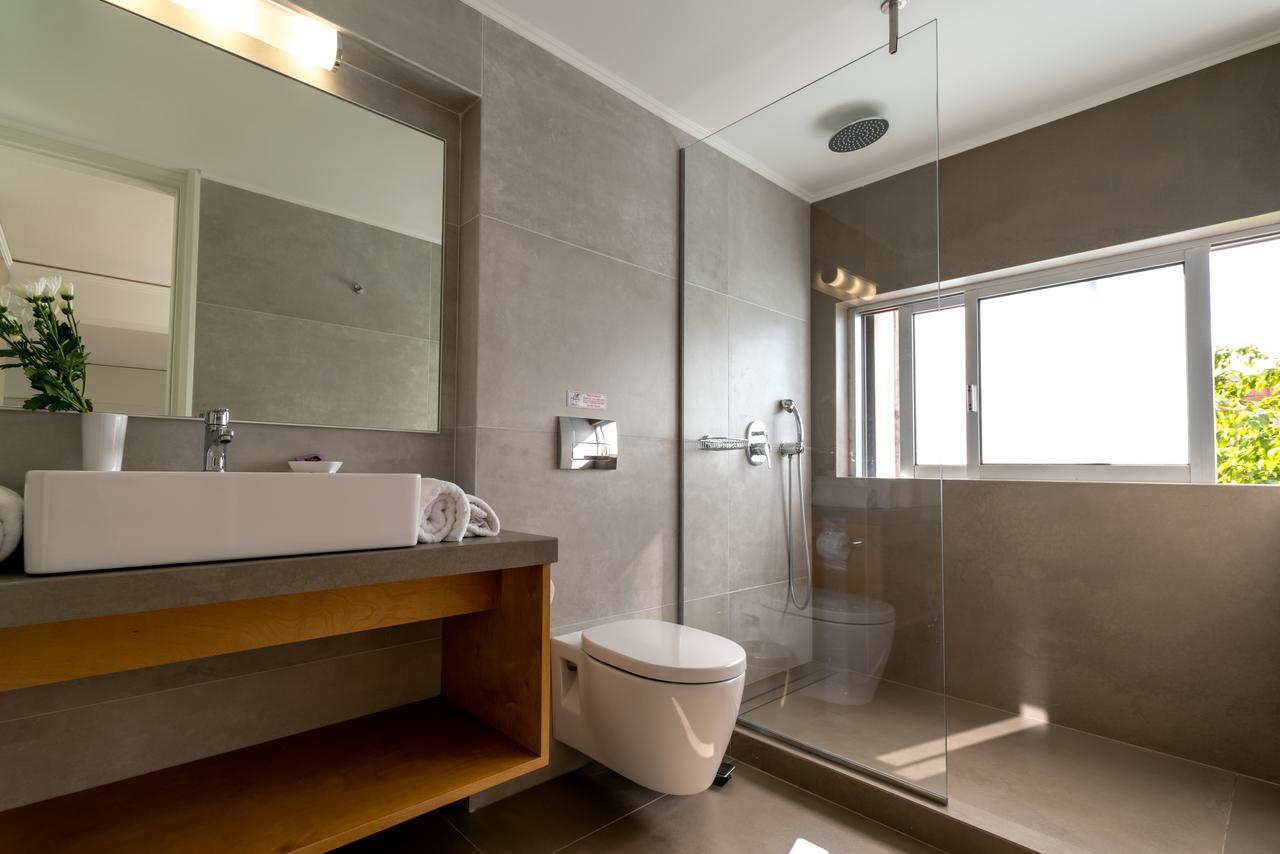 קאטו דרטסו Lotus Hotel Apartments מראה חיצוני תמונה